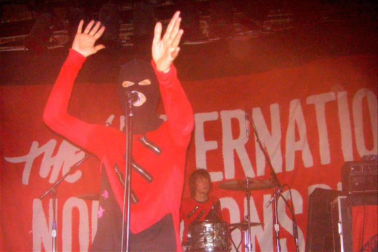 The (International) Noise Conspiracy, 2005.12.07, Slim's, SF, CA