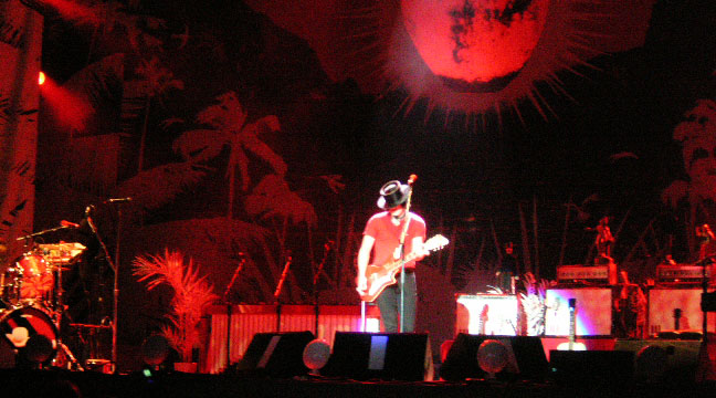 White Stripes, Friday, 2005.08.12, Greek Theatre, U.C. Berkeley, CA